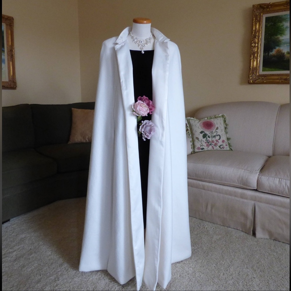 Formal Bridal Wedding Cape Long Fleece Cloak, Ivory Color.